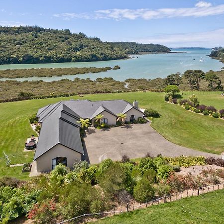 Okura River Estate Getaway Auckland Exteriör bild
